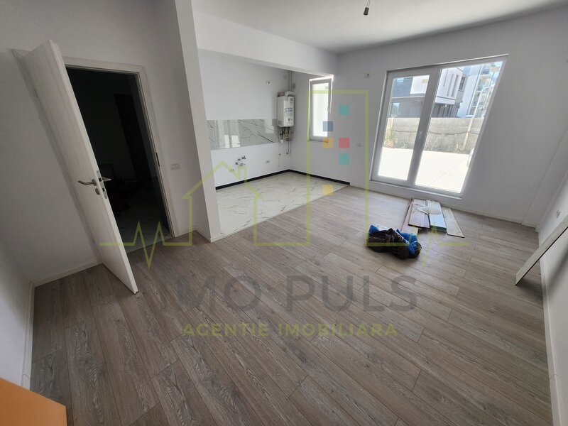 Gradina proprie. 2 Bai. Bloc nou 2023